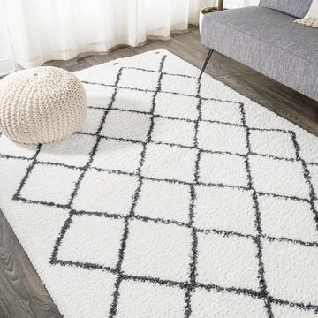Cami Moroccan Style Diamond Shag Area Rug